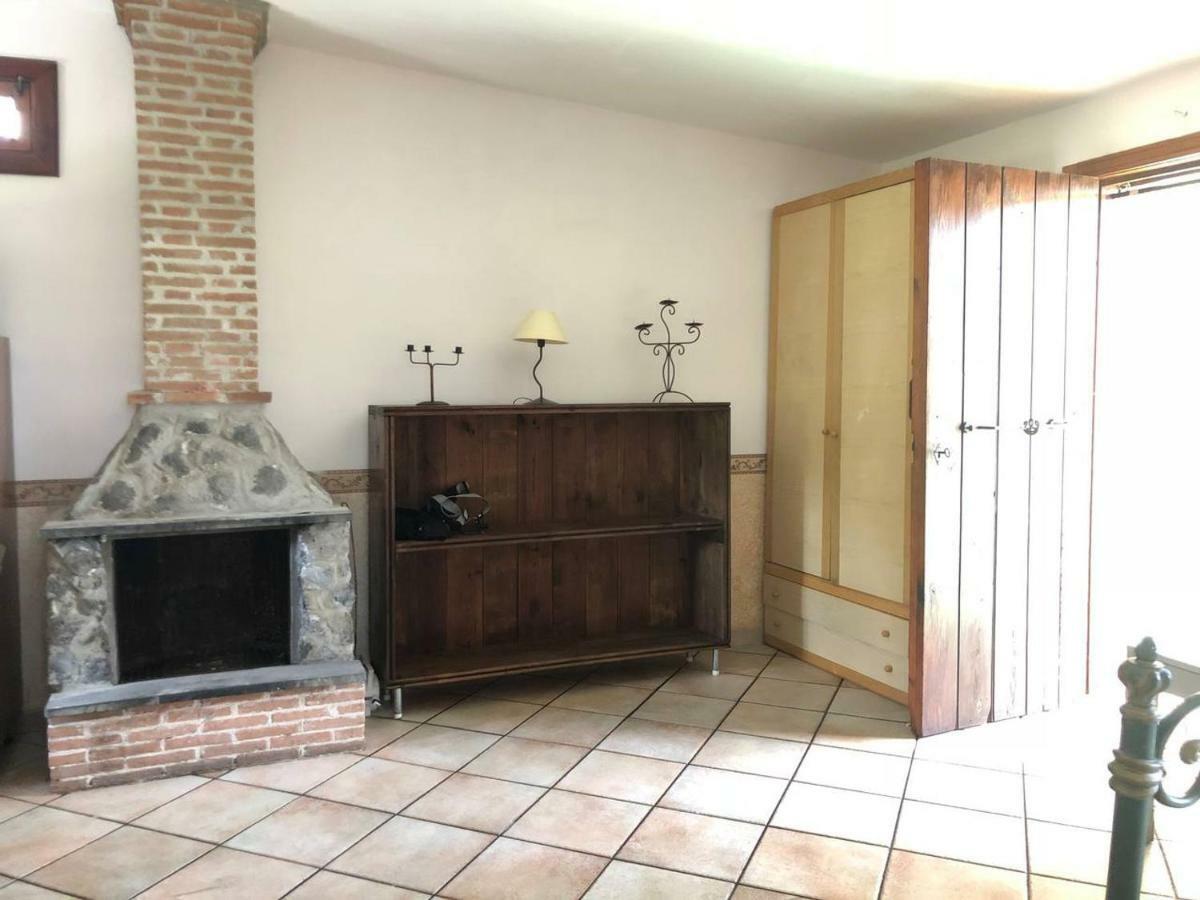 Pietramiliare Apartment Trecase Екстериор снимка